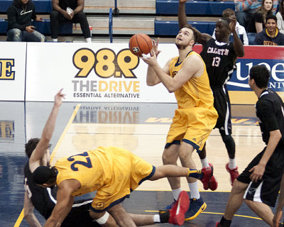 Queen's vs Carleton 03395 copy.jpg