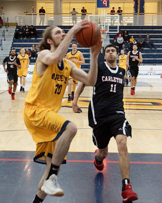 Queen's vs Carleton 05341 copy.jpg