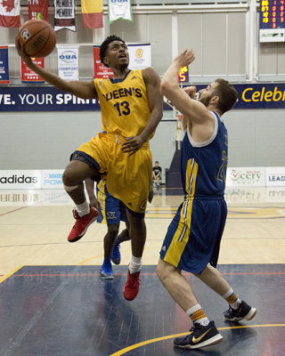 Queen's vs Laurentian 05543 copy.jpg