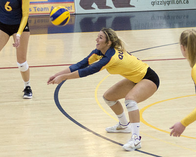Queen's vs Ryerson 09159 copy.jpg
