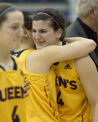 Queen's vs Ottawa W-Basketball 02-24-18