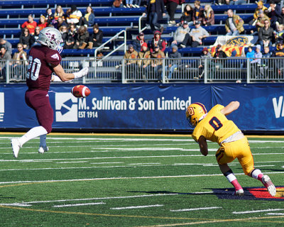 Queen's vs Ottawa 08808 copy.jpg