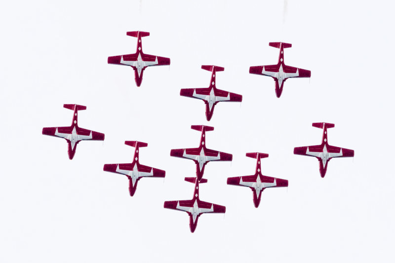 Snow Birds - Barrie Airshow