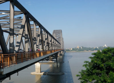 _DSC0131-Ayeyarwaddy-Bridge.jpg