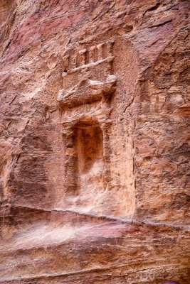Bab el- Siq-39.jpg