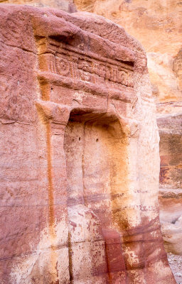 Bab el- Siq-46.jpg