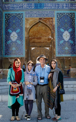 Imam Al-Hussein Mosque-21.jpg