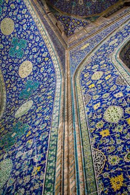 Imam Al-Hussein Mosque-23.jpg