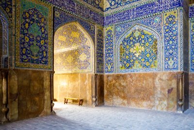 Imam Al-Hussein Mosque-48.jpg