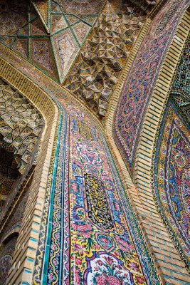 Nasir-ol Molk Mosque-24.jpg