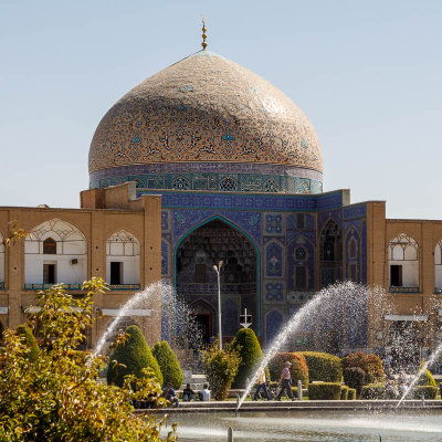 Sheikh Lotfallah Mosque-1.jpg