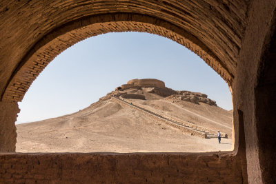 Tower of Silence Yazd-17.jpg