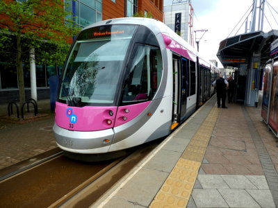 33 (2017) CAF Urbos 3 @ Wolverhampton St Georges Terminus