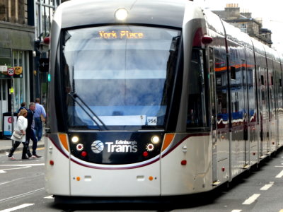 262 (2017) CAF Urbos 3 @ Shandwick Place, Edinburgh