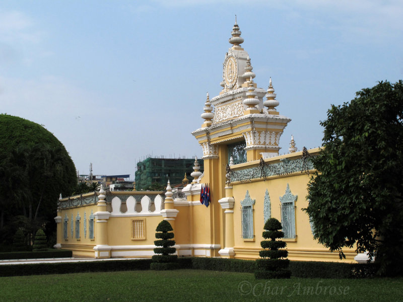 Entrance Gate at the Royal Palace Phnom Penh