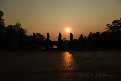 Sunrise at the Bridge to Preah Khan