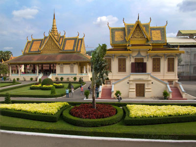  Royal Buildings at the Palace