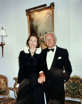 Dr.Josef Issels, Ilse Marie Issels at home in Palm Beach, Florida, 1995