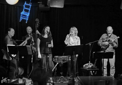 2016_04_08 House Band at the Blue Chair