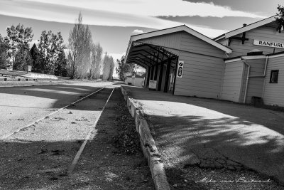 Ranfurly station