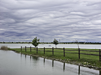 Asperatus Clouds over the lake