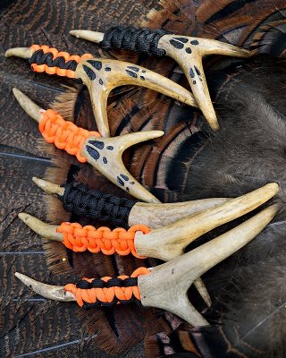 Carved antler w/ paracord keychains