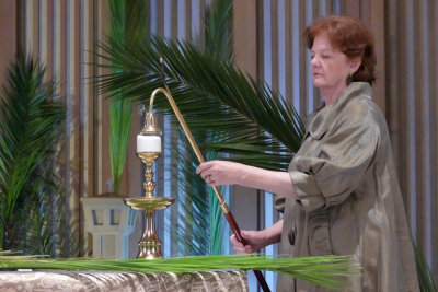 Palm Sunday, April 9, 2017 - Christ Candle - Sandra F #1