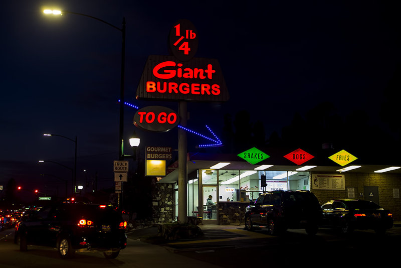 1/26/2018  1/4 lb Giant Burgers