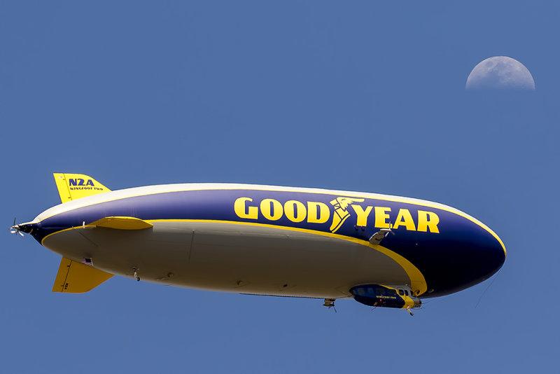 5/21/2018  Goodyear Tire & Rubber Co Zeppelin NT 07-101  Wingfoot Two N2A and the First Quarter Moon