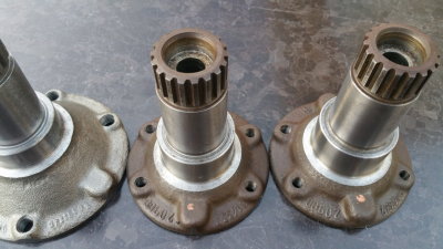 901 LSD Output Flange Comparison - Photo 1