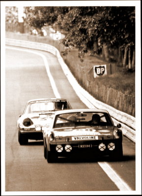 1971 24 Hours Le Mans Photo - 914-6 GT No 19 and a 911-0001 - Photo 1
