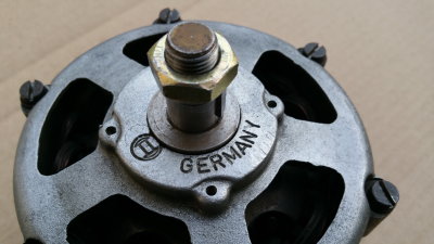 Early 911 BOSCH 14v. / 35 Amp Alternator
