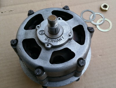 Early 911 BOSCH 14v. / 35 Amp Alternator