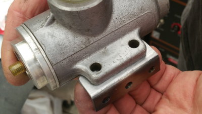 914-6 GT Oil Thermostat Mounting Bracket Install (20170703) Photo 24