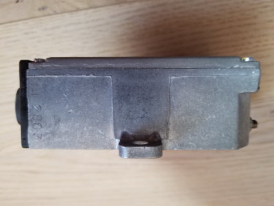 Early 911 / 6-Pin BOSCH 4/6/8 Cyl Programmable Rev-Limiters - pn B 227 080 017 - Photo 7
