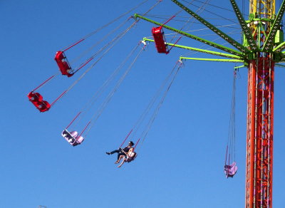 Centrifugal force fails to attract riders