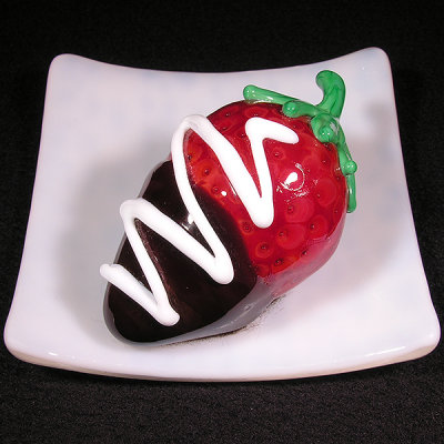 Choco Dipped Berry Size: 2.85 / 3.31 Price: SOLD 