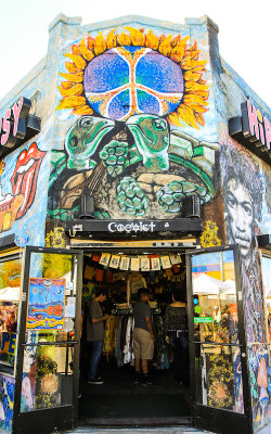 Entrance to the Hippie Gypsy at the 4th Avenue Street Fair