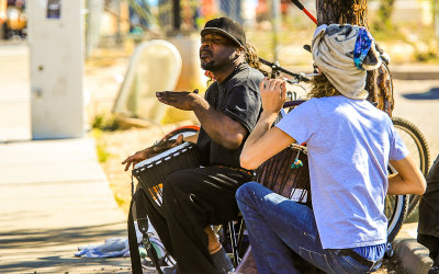 Street music at the 4th Avenue Street Fair