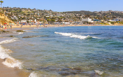 The beach and surrounding area in Laguna Beach