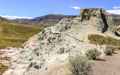 Badlands at Foree in the Sheep Rock Unit of John Day Fossil Beds National Monument