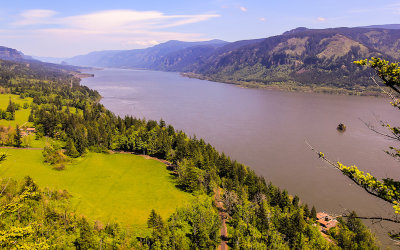 The Columbia River looking east near Cape Horn along the Columbia River Gorge
