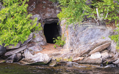 Bushyhead Island gold mine entrance in Voyageurs National Park