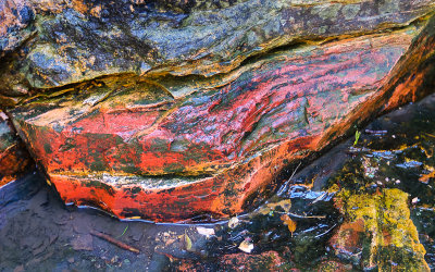 Pipestone vein in a quarry in Pipestone National Monument