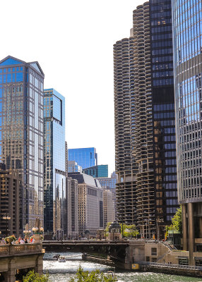 Marina Towers over the Chicago River in Chicago