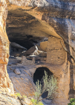 Structures in Cave Five in Gila Cliff Dwellings National Monument