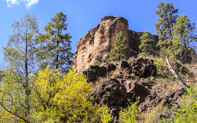 The rocky plateau from the Cliff Dwellers Trail in Gila Cliff Dwellings National Monument