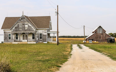 Old farm house and barn near Homestead National Monument and Blakely Nebraska