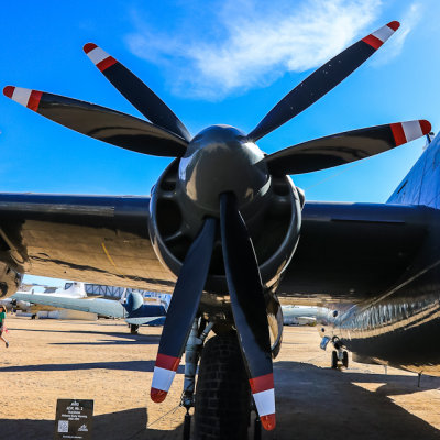Shackleton Airborne Early Warning aircraft prop and engine at the Pima Air & Space Museum