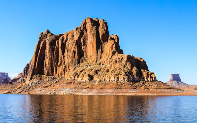 Lake Powell formation with Tower Butte in the distance in Glen Canyon NRA